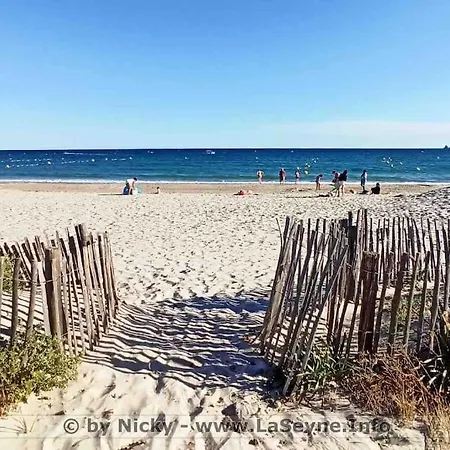 Apartment T3 Lumineux Et Climatise A 300m Des Plages *